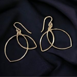 Wendy Mink leaf hook earrings